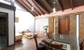 Imagem 5: Porto Alegre - Casa Padrão - Hípica