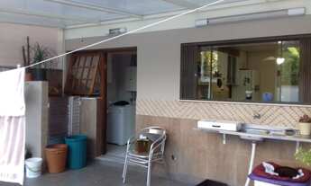 Imagem 2: Porto Alegre - Casa Padrão - Intercap