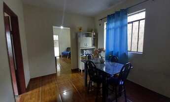 Imagem 4: BELO HORIZONTE - Casa Padrão - Céu Azul