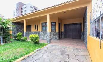 Imagem 2: Porto Alegre - Casa Padrão - Camaquã