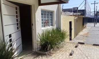 Imagem: Aluga-se Excelente Casa Comercial - Rua