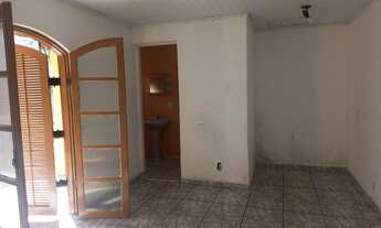 Imagem 7: Casa para aluguel e venda com 100 metros quadrados com 4 quartos