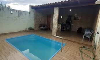 Imagem: Alugo casa com piscina