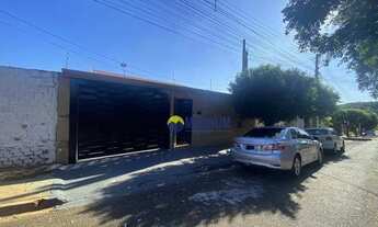 Imagem: Casa c/3 dorm. 2 Suítes, à venda, 183