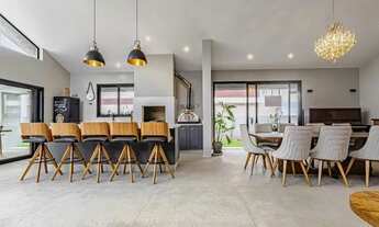 Imagem 2: CURITIBA - Casa de Condomínio - São Braz