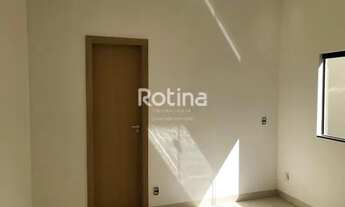 Imagem 2: Casa à venda, 3 quartos, 1 suíte, 1 vaga, Laranjeiras - Uberlândia/MG - R$ 358.000,00