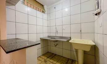 Imagem 4: Kitnet com 1 dormitório para alugar, 40 m² por R$ 600,00/mês - Centro - Londrina/PR