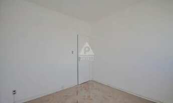 Imagem 7: Apartamento à venda, 3 quartos, 1 suíte, dependência completa, 1 vaga, 90m², Botafogo. RIO