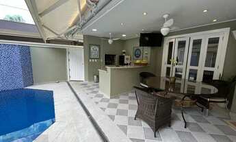 Imagem 2: Casa em Condomínio para Locação em Santana de Parnaíba, Alphaville, 4 dormitórios, 4 suíte