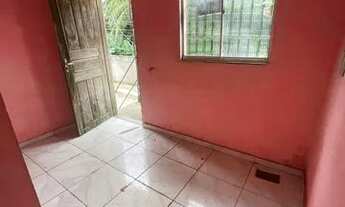 Imagem 4: Aluga-se kitnet Quarto com aluguel por R$350 /mês