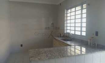 Imagem 3: Casa Residencial Vila Industrial - 3 Dormitórios sendo 01 suíte - 80m²