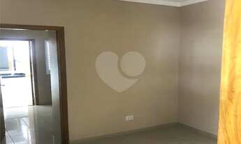 Imagem 6: BELÍSSIMA CASA DE CONDOMÍNIO DE 38 M² COM 01 DORMITÓRIO COM ARMARIO PARA LOCAÇÃO NO CHORA