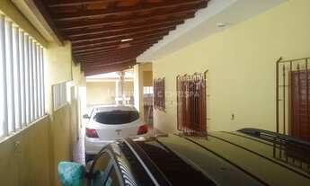 Imagem 4: Casa com Edícula a 600 metros da Praia