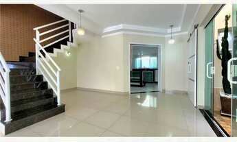 Imagem 7: Sobrado para venda possui 256 metros quadrados com 3 quartos