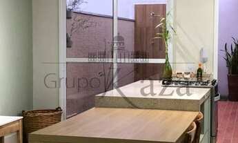 Imagem 2: Casa / Condomínio - 03 Dormitórios com Suíte - Urbanova - Venda