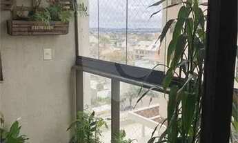 Imagem 7: Apartamento para venda tem 89 metros quadrados com 3 quartos em Capão Raso - Curitiba - PR