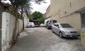 Imagem 7: Casa antiga em ótimo terreno com 360 m²