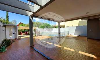 Imagem 3: Casa em condomínio 4 Dormitórios Locação