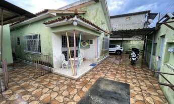 Imagem 2: Vendo Casa de esquina em Heliópolis, Belford Roxo, Próximo a Praça