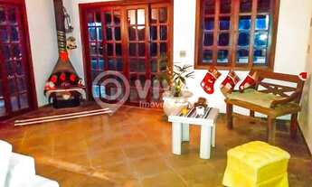 Imagem: Casa em Condomínio - / Residencial / Condomínio