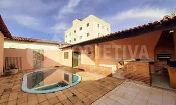 Imagem: Casa para aluguel, 3 quartos, 1 suíte