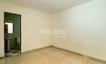 Imagem 3: Casa com entrada coletiva para locação com 1 quarto e uma vaga de moto, Piratininga (Venda