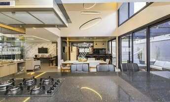 Imagem 4: Casa em condomínio a venda tem 319m² com 3 suítes no São Braz - Curitiba - PR