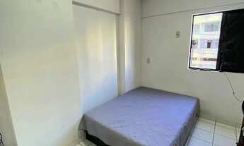 Imagem 2: Apt 2/4 com fixos na jatiúca próximo ao le monde