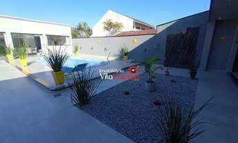 Imagem 2: Casa com 2 suítes e piscina em Matinhos PR