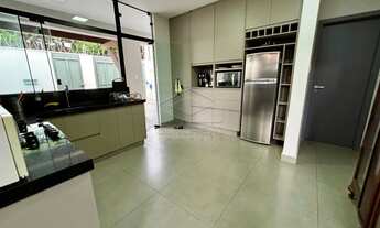 Imagem: Casa Exclusiva Próxima à Avenida Getúlio