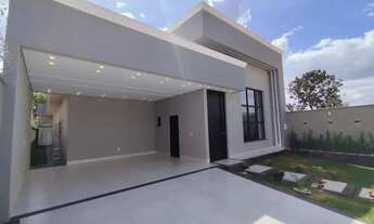 Imagem 2: Casa Alto Padrão no Faiçalville | 3 Suítes, Piscina Aquecida e Carregador Veicular