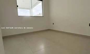 Imagem 3: Casa para Venda em Tijucas, Areias, 3 dormitórios, 1 suíte, 2 banheiros, 2 vagas