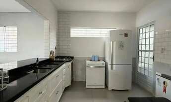 Imagem: Casa à venda em rua pública, RIO DOCE