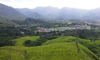 Imagem 2: Terrenos em Vargem Grande. Em Clima de Montanha