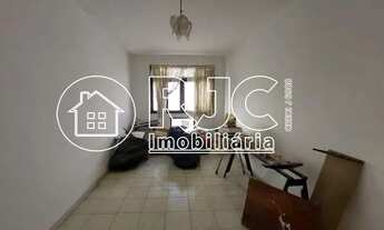 Imagem 4: Imóvel para venda tem 135 metros quadrados com 5 quartos em Grajaú - Rio de Janeiro - RJ