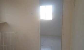 Imagem 7: Casa Tríplex em Agua-Fria, 2 quartos, terraço, sala, cozinha americana, cisterna, etc