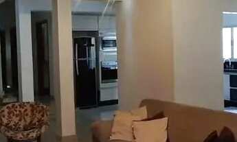 Imagem: Casa em Rua Therezinha de Jesus - Jardim