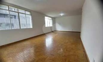 Imagem 2: Apartamento à venda ou para alugar com 3 quartos, sendo 1 suíte, no condomínio Panamby, Sã