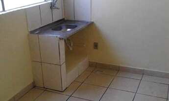 Imagem 2: Kitnet com 1 dormitório para alugar por R$ 650,00/mês - Aterrado - Volta Redonda/RJ