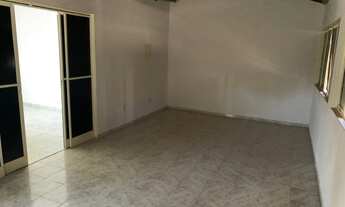 Imagem 2: Casa para venda possui 200 metros quadrados com 3 quartos em Jardim dos Buritis - Caldas N