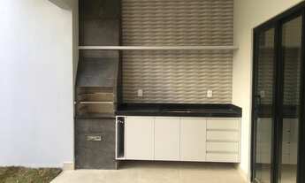 Imagem 2: Térrea para venda com 158 metros quadrados com 3 quartos em Residencial Lagos D'Icara