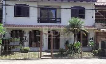 Imagem: Porto Alegre - Casa Padrão - Jardim Botânico