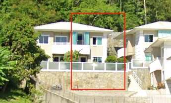 Imagem 3: Casa semi mobiliada 3 quartos em Cond fechado de frente para o mar