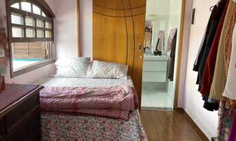 Imagem 6: Térrea para venda possui 216 metros quadrados com 3 quartos