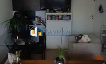 Imagem 5: Kitnet reformada com uma vaga de garagem e repleta de armários embutidos