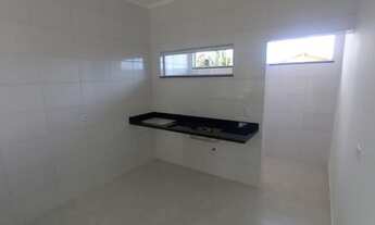 Imagem 3: Linda casa sobreposta nova na praia à 250m do mar, possui piscina e 2 quartos. Itanhaém/SP