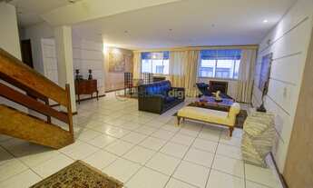 Imagem: Cobertura triplex com três suítes em condomínio