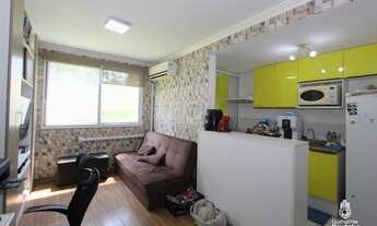 Imagem 2: Porto Alegre - Apartamento Padrão - Jardim Carvalho