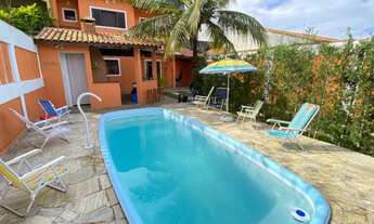 Imagem: Sobrado à venda com piscina à 500mts da