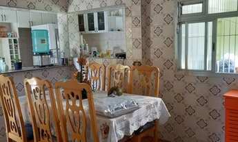 Imagem 4: Alugo p.escola Casa com 4 dormitórios